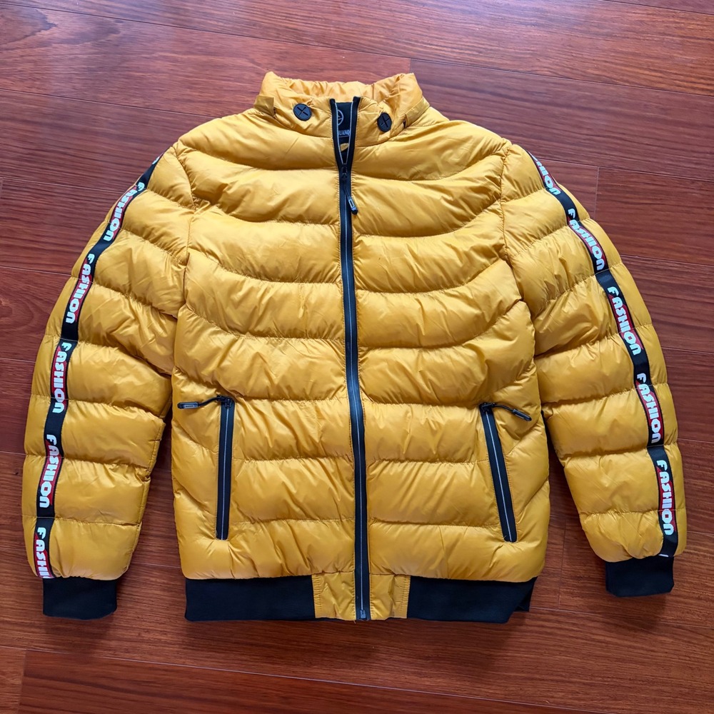 Houtaochuanqi Mens XL Yellow Puffer Jacket Logo Tape Sleeve Streetwear Bubble